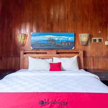 ג'ימבאראן Reddoorz At Villa Krisna Balangan Beach מראה חיצוני תמונה